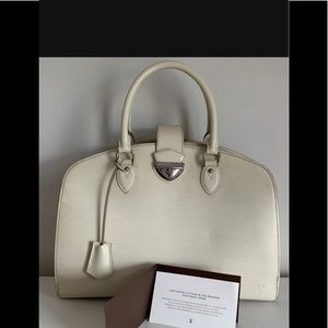 Louis Vuitton Pont-neuf GM Epi tote bag